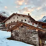 Petit Calin - Le Four Des Alpes Daire Rhemes-Saint-Georges