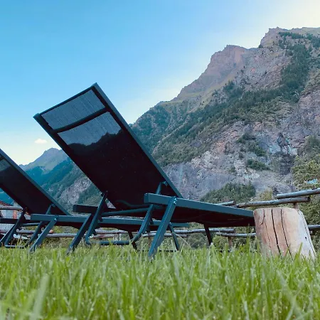 Petit Calin - Le Four Des Alpes